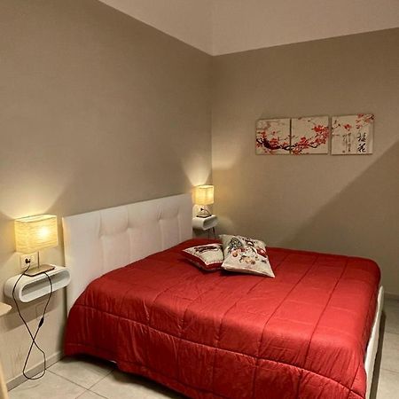 شقة Portamedina House نابولي المظهر الخارجي الصورة