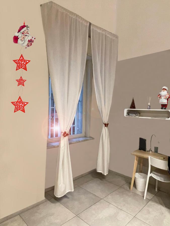 شقة Portamedina House نابولي المظهر الخارجي الصورة