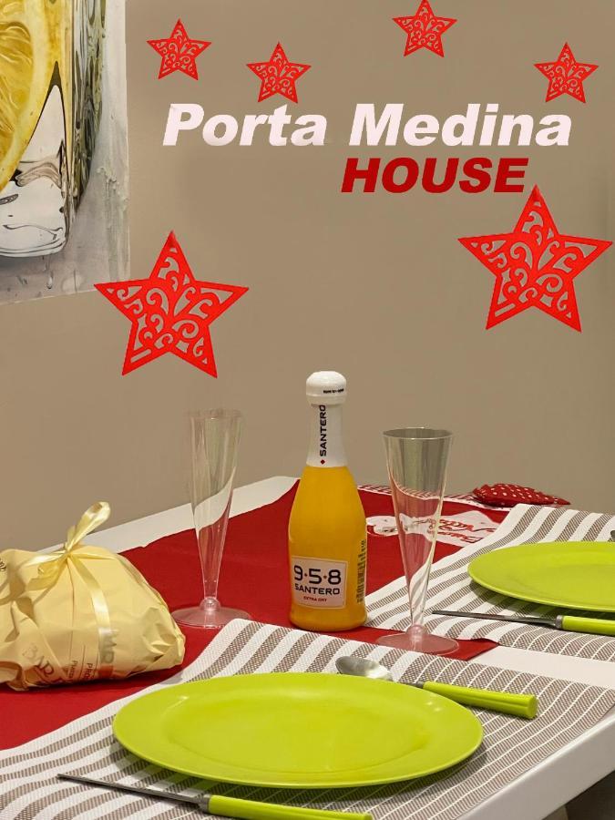 شقة Portamedina House نابولي المظهر الخارجي الصورة