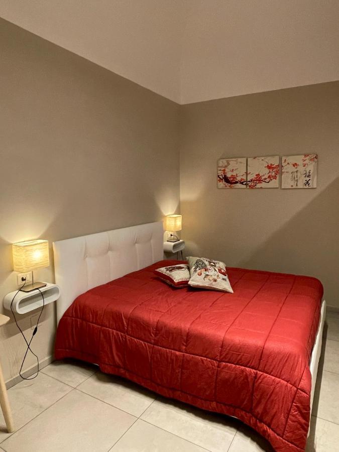 شقة Portamedina House نابولي المظهر الخارجي الصورة